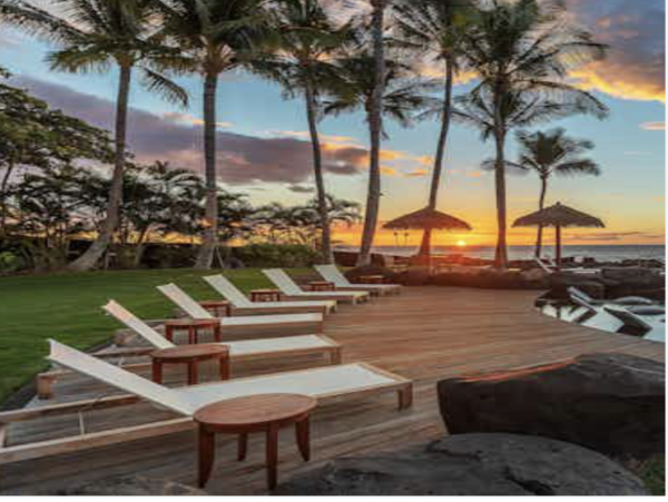 Vacation Estate Sleeps 12 Guests Ocean View Main House & Guest