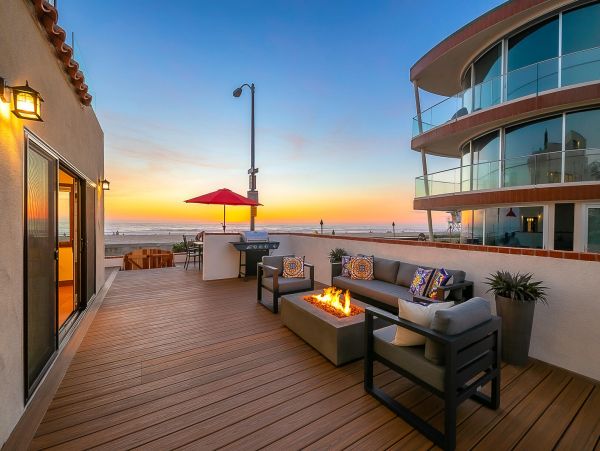 Luxury Oceanfront Six Bedroom Residence with Hot Tub & Full Ocean Views