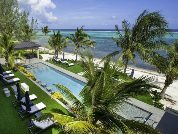 Beachfront Eight Bedroom Vacation Rental in The Cayman Islands