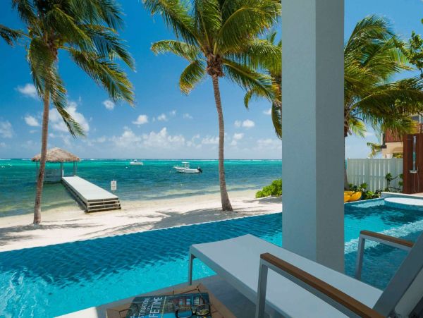 Luxury Cayman Islands 6 Bedroom Pool Home