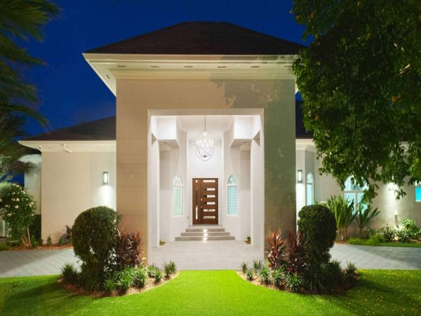 Luxury Cayman Islands 6 Bedroom Pool Home