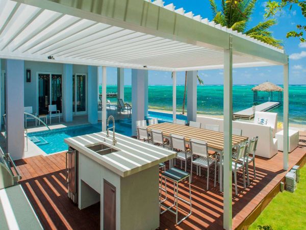 Luxury Cayman Islands 6 Bedroom Pool Home
