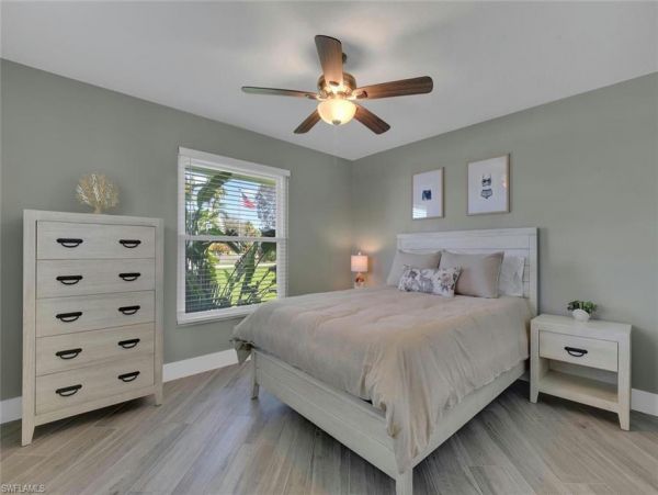 Vacation Rental with 2 Bedrooms in Naples