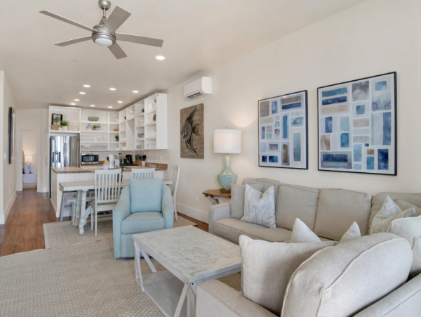 Beachfront 8 Bedroom Vacation Rental in Gulf Shores