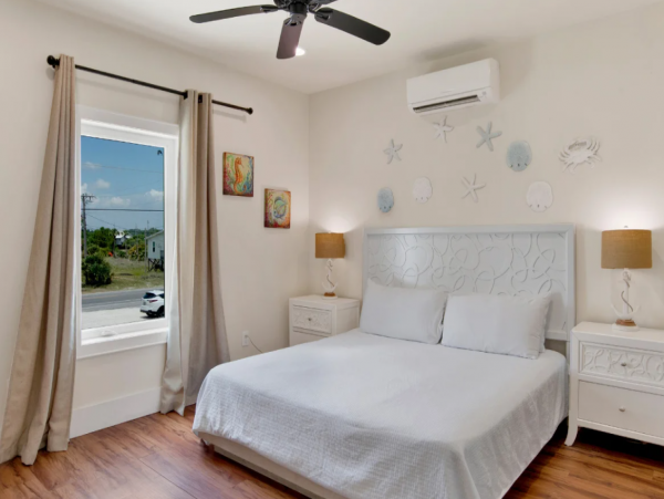 Beachfront 8 Bedroom Vacation Rental in Gulf Shores