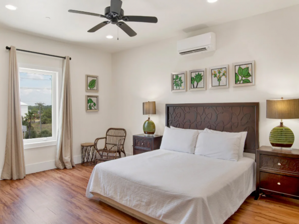 Beachfront 8 Bedroom Vacation Rental in Gulf Shores