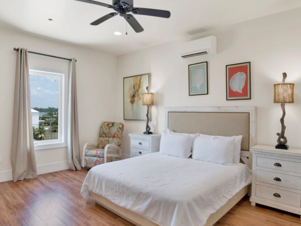 Beachfront 8 Bedroom Vacation Rental in Gulf Shores