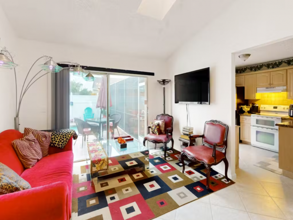 Boca Raton Vacation Home with 2 Bedroom & Pool