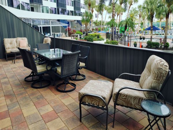 Lovely Siesta Key Condo Sleeps 2 Guests