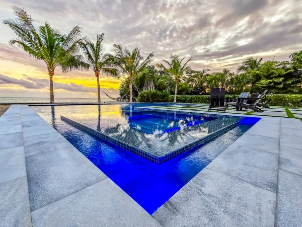 Oceanfront Marathon Vacation Luxury Rental