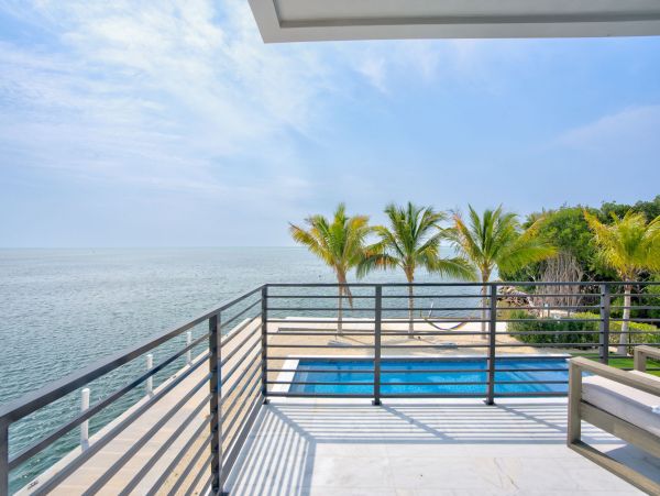 Oceanfront Marathon Vacation Luxury Rental