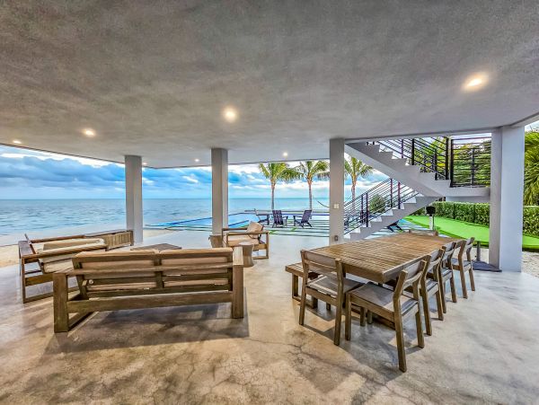 Oceanfront Marathon Vacation Luxury Rental