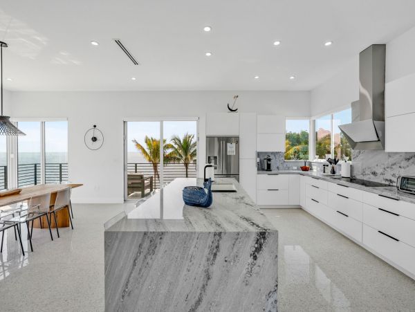 Oceanfront Marathon Vacation Luxury Rental