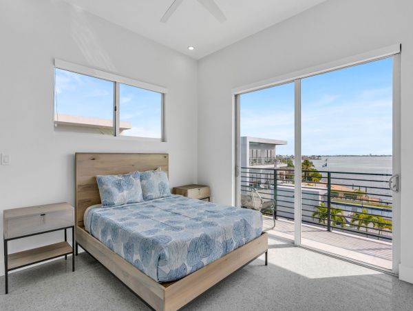 Oceanfront Marathon Vacation Luxury Rental