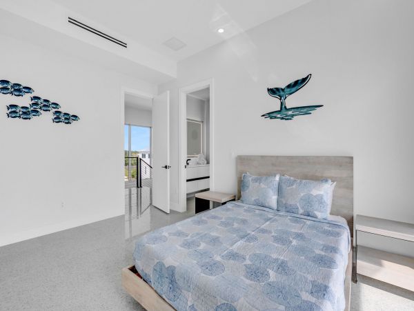 Oceanfront Marathon Vacation Luxury Rental