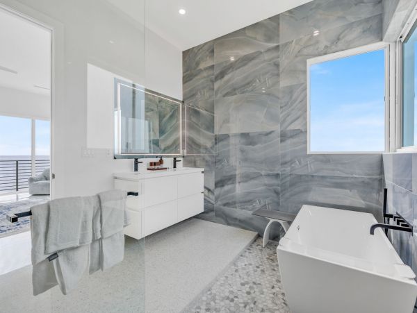 Oceanfront Marathon Vacation Luxury Rental