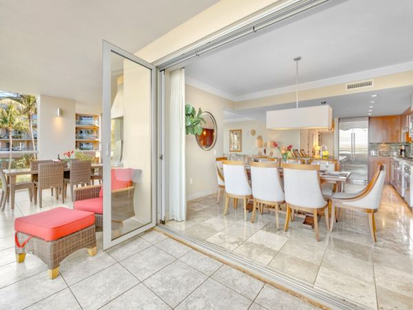 Escape to Lahaina's Oceanfront Paradise! Enjoy Luxury Condo