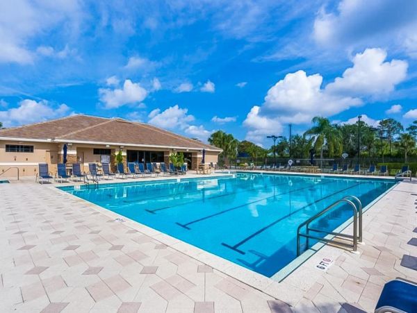 Estero Vacation Condo Two Bedroom