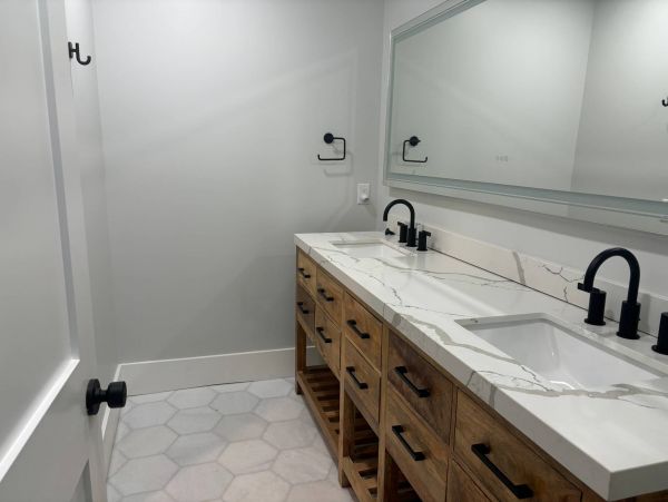 Four Bedroom Walk to Beach Vacation Rental in Hilton Head
