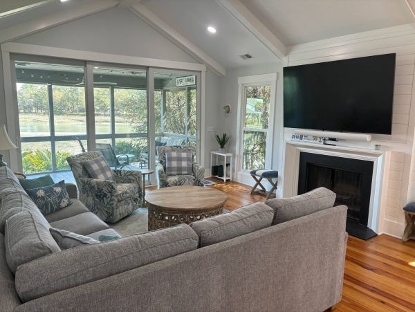 Four Bedroom Walk to Beach Vacation Rental in Hilton Head