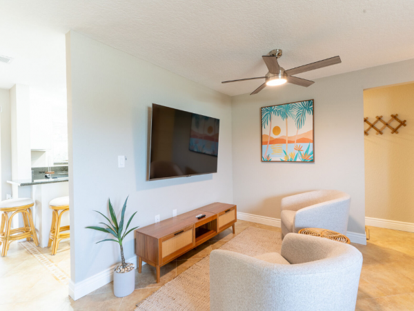 Sarasota Vacation Rental: Tranquil Retreat Near Siesta Key