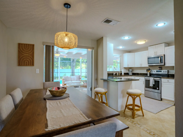 Sarasota Vacation Rental: Tranquil Retreat Near Siesta Key