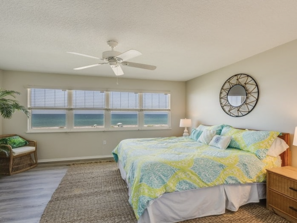 Comfortable 3 Bedroom Townhome Right on the beach in Boca Grande