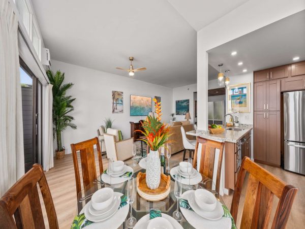 Luxurious Villas: Stunning Ocean Views & Free Activities in Kapalua, Maui