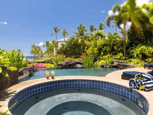 Oceanfront Luxurious 4 Bedroom Villa Amazing Amenities