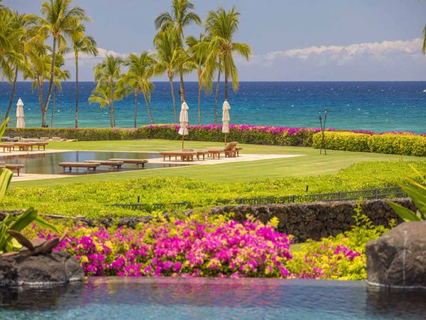 Oceanfront Luxurious 4 Bedroom Villa Amazing Amenities