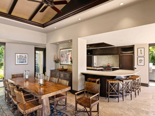Oceanfront Luxurious 4 Bedroom Villa Amazing Amenities