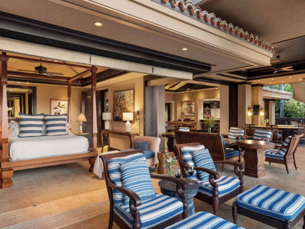 Oceanfront Luxurious 4 Bedroom Villa Amazing Amenities