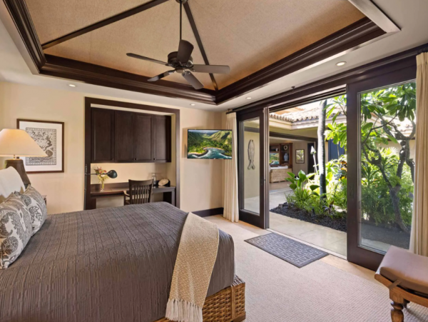 Oceanfront Luxurious 4 Bedroom Villa Amazing Amenities