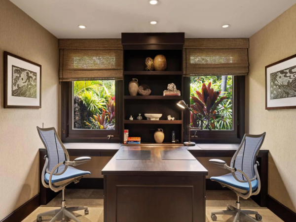 Oceanfront Luxurious 4 Bedroom Villa Amazing Amenities