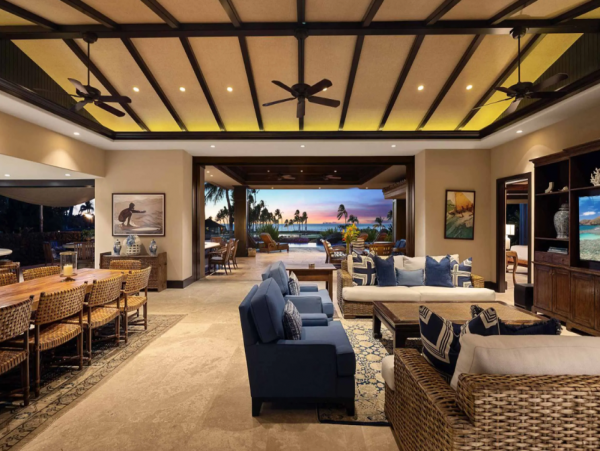 Oceanfront Luxurious 4 Bedroom Villa Amazing Amenities