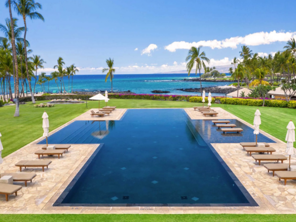 Oceanfront Luxurious 4 Bedroom Villa Amazing Amenities