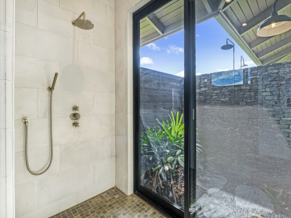 West Maui Oceanfront Luxury Vacation Villa