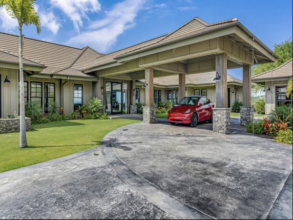 West Maui Oceanfront Luxury Vacation Villa