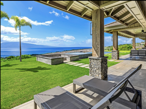 West Maui Oceanfront Luxury Vacation Villa