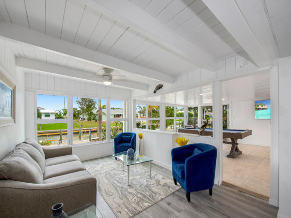 Fort Myers Beach Lovely 2 Bedroom Canal Home