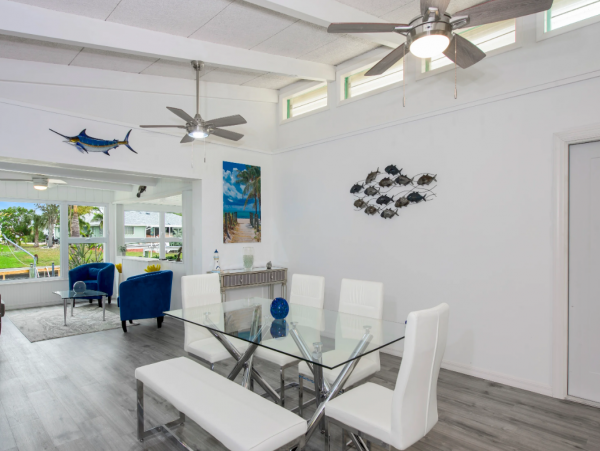 Fort Myers Beach Lovely 2 Bedroom Canal Home