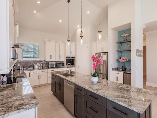 Beachfront 5 Bedroom Vacation Rental in Fort Myers