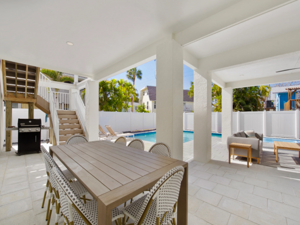 Fort Myers 5 Bedroom Vacation Pool Home