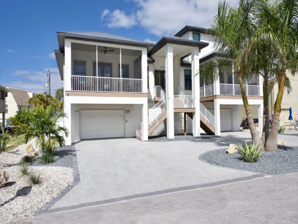 Fort Myers 5 Bedroom Vacation Pool Home