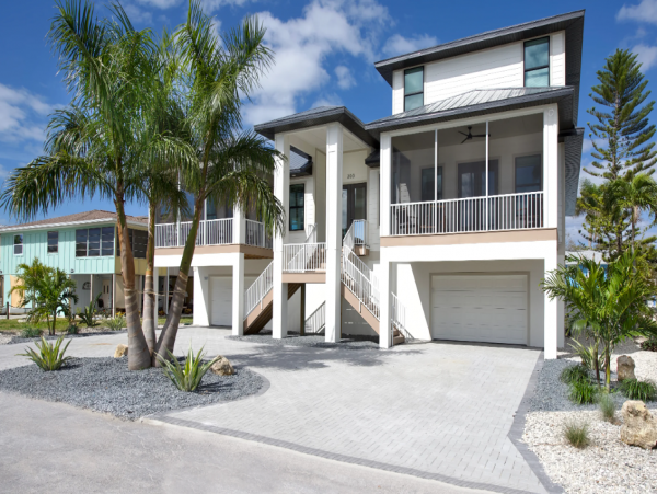 Fort Myers 5 Bedroom Vacation Pool Home