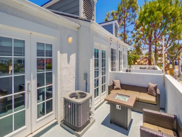 North Pacific Beach 4 Bedroom Two Homes