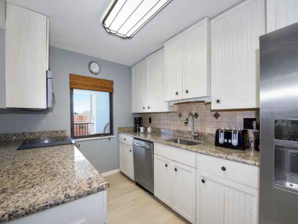 Lovely Penthouse in Fort Myers Beach with Full Ocean Views