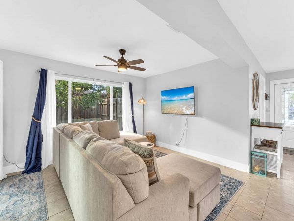 Pompano Beach Vacation Home 3 bedroom & Private Pool