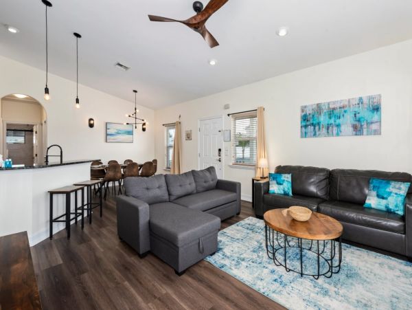 Fort Myers Vacation Home Three Bedroom