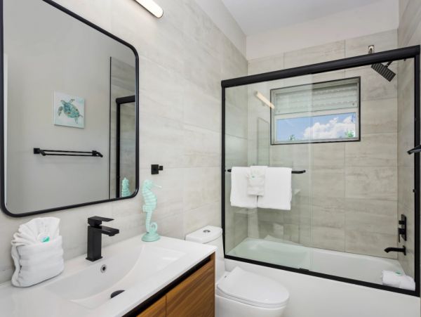 Fort Myers Vacation Home Three Bedroom
